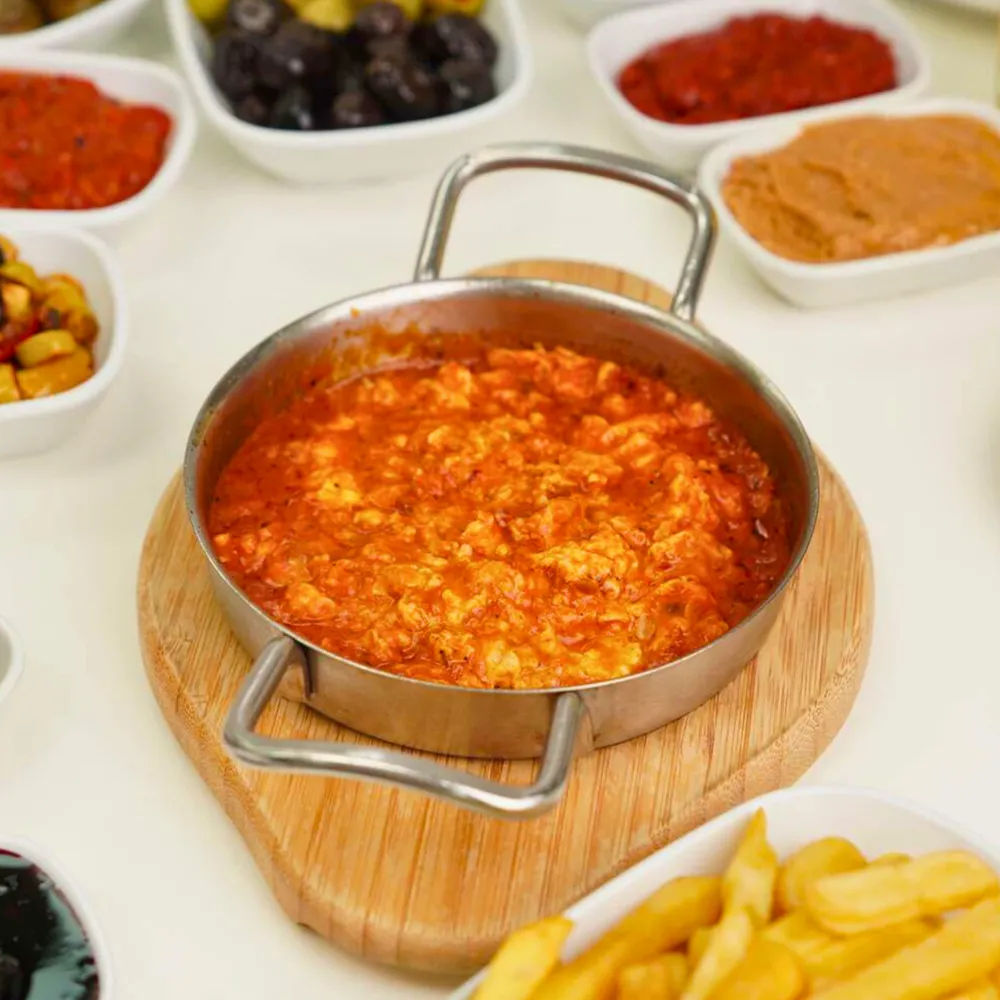 Acukalı Yumurta